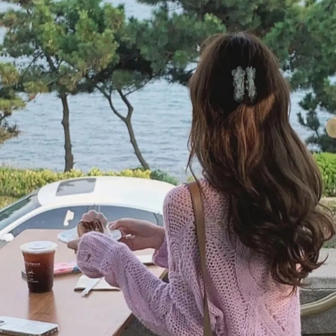 逆流色彩 海报